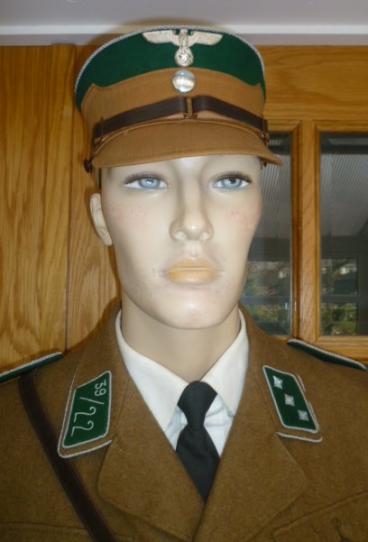 FURTHER IMAGES OF SA OFFICER UNIFORM