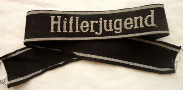 SS HITLERJUGEND FULL LENGTH SLEEVEBAND.