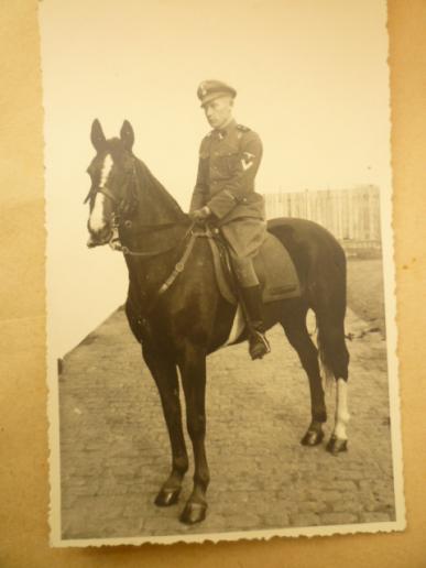 MOUNTED DEUTSCHLAND JUNIOR NCO.