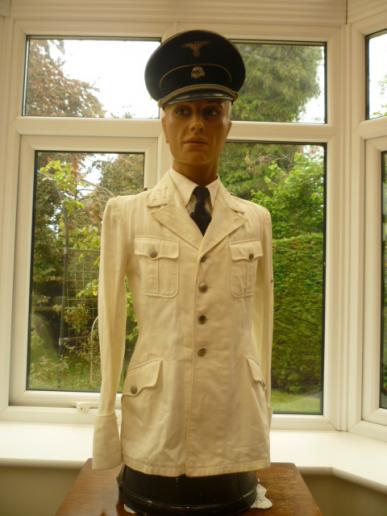 RARE SS OFFICER WHITE SUMMER UNIFORM.