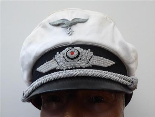 LUFT OFFICERS WHITE TOPPED VISOR.