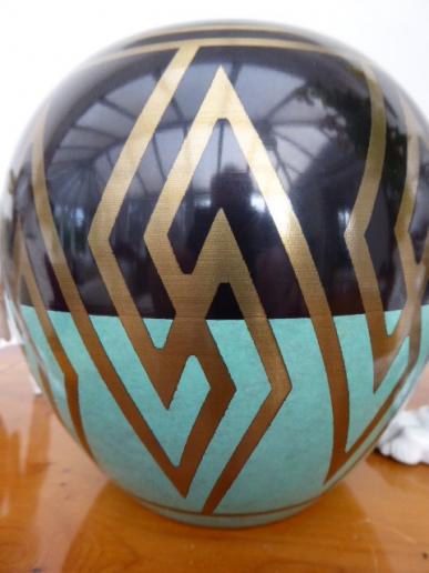 EXTREMELY RARE WMF IKORA VASE CIRCA 1935-1939.