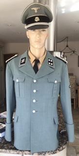 SS STURMBANNFUHRER OPEN NECK TUNIC.