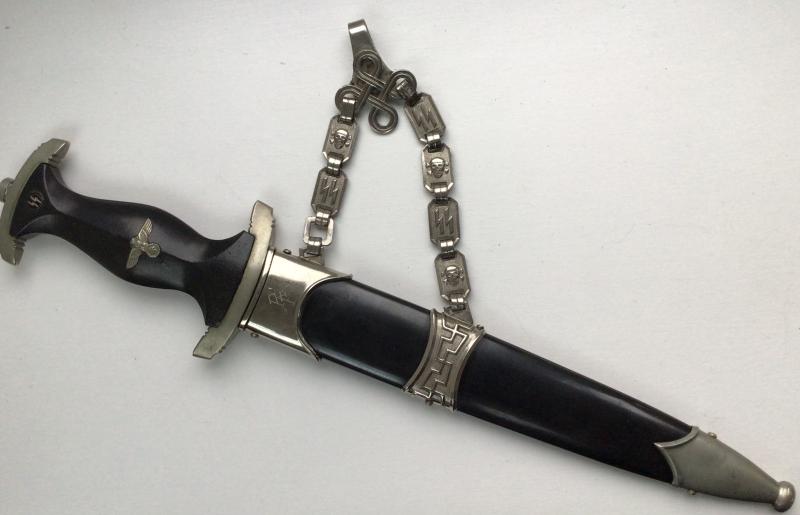 PERSONALISED SS M36 CHAINED DAGGER.