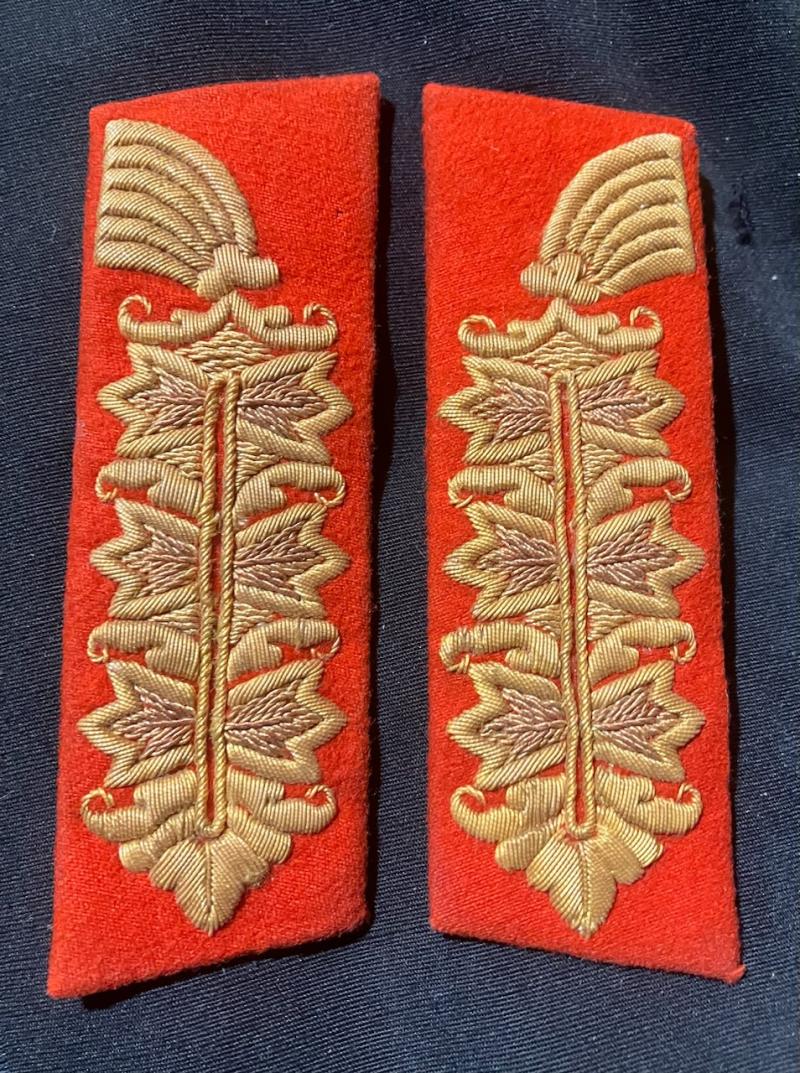 RARE PAIR OF GENERAL FIELDMARSHAL TABS.