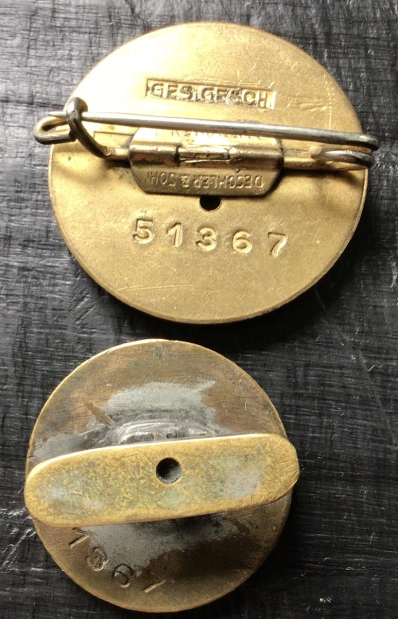 THREE GBP´S AND A GOLD LONG SERVICE MEDAL.